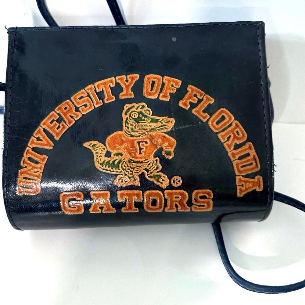Handmade Vintage University Of Florida UF Leather Small Crossbody Navy Blue Bag - Picture 3 of 7